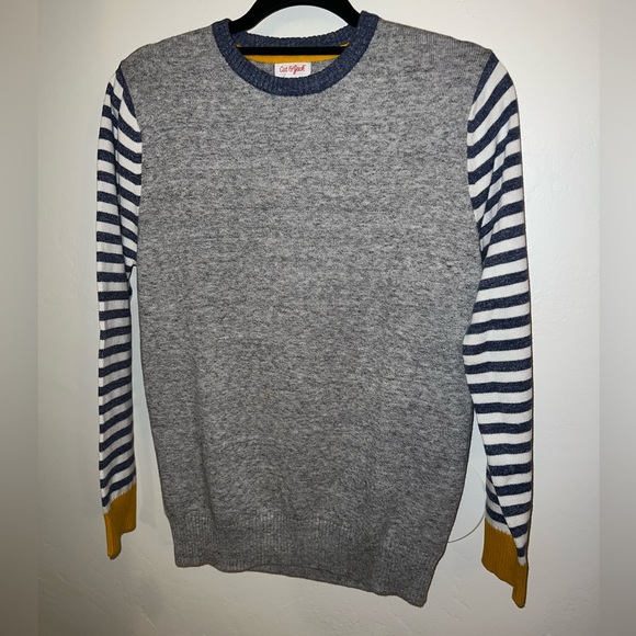 Brand new Cat and Jack sweater for boy - Picture 1 of 5